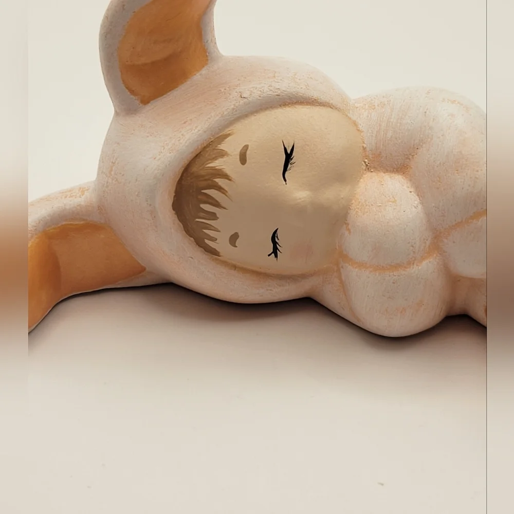 Vintage Handpainted Sleepy Bunny Baby Figurine. Marked CC. - Picture 2 of 7